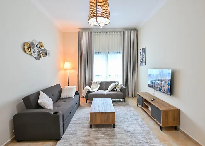 Homestead Apartment Dubai Marina